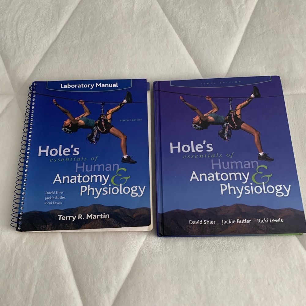 Holes Human anatomy and Physiology Books